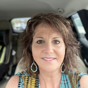 Meet your Posher, Dana